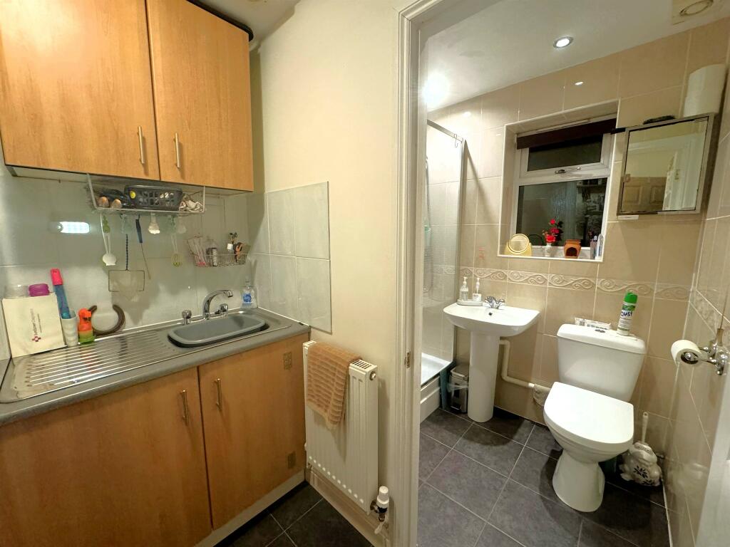 Additional image 21 of Fonmon Park Road, Rhoose, Barry