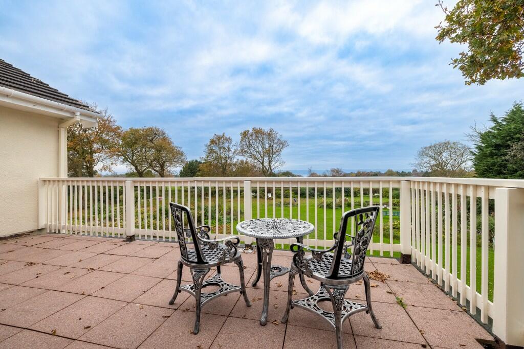 Additional image 54 of Links Hey Road, CH48