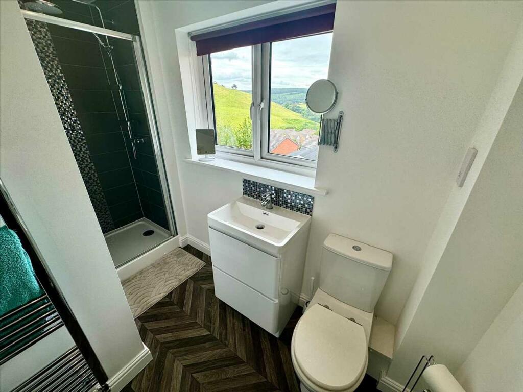 Additional image 18 of Highfields, Porth