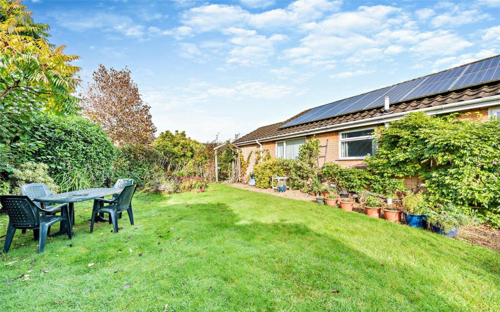 Additional image 15 of Elizabeth Crescent, Chester, Cheshire, CH4