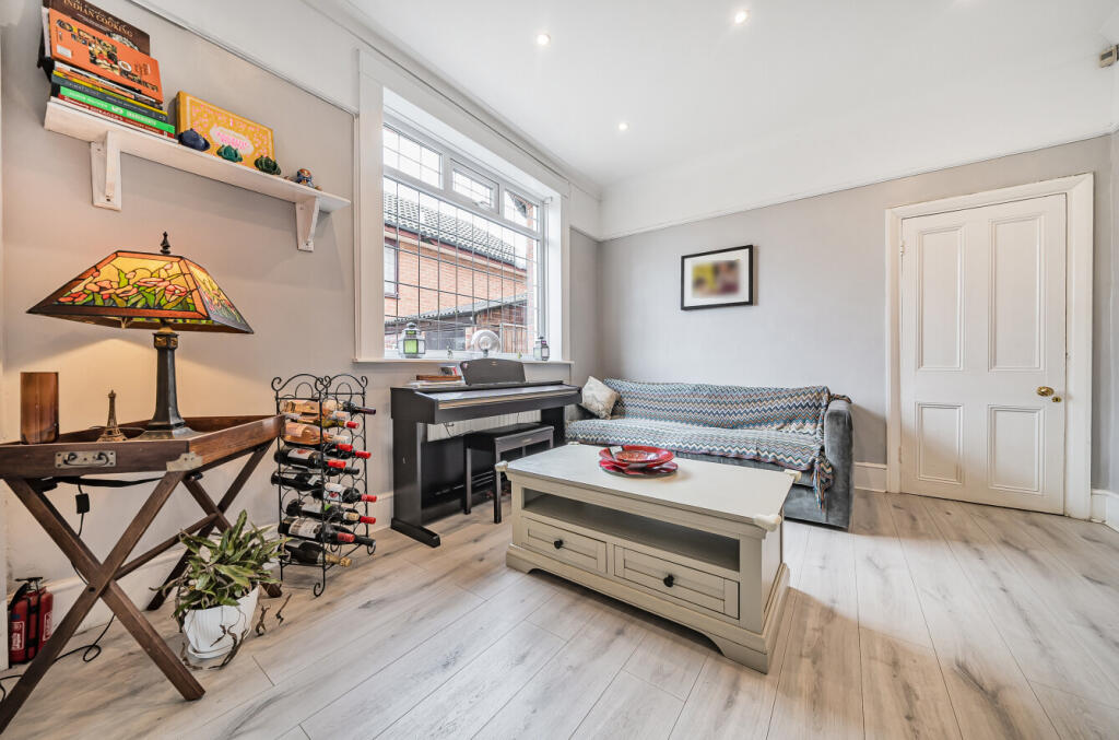 Additional image 7 of Lake Avenue, Bromley, Kent, BR1