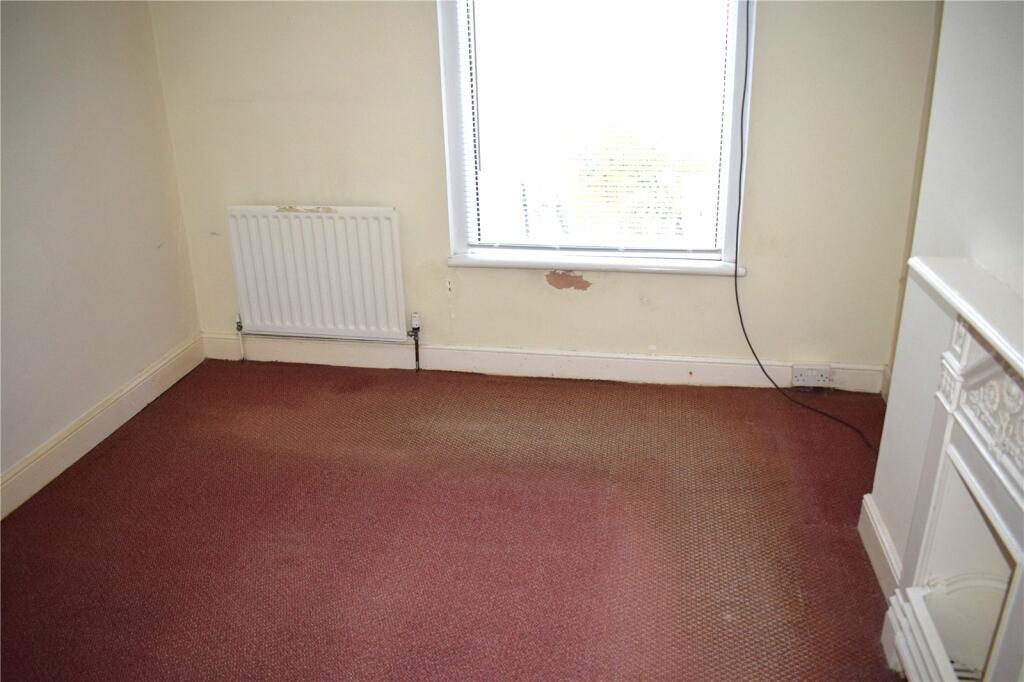 Additional image 7 of Vintin Terrace, Porthcawl CF36 5LS, CF36