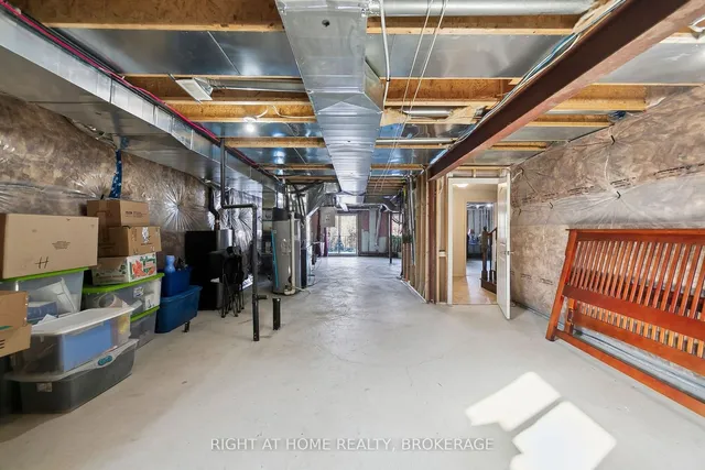 Additional image 32 of 247 Humphrey St