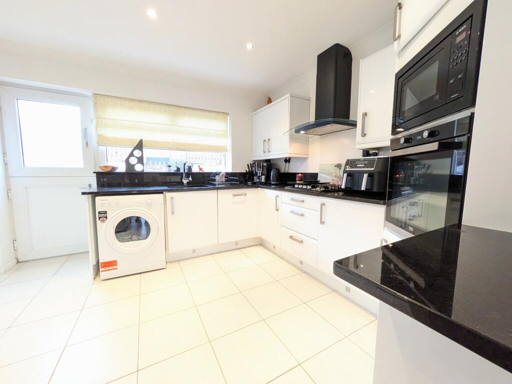 Additional image 13 of Cwm Glo House, Cwm Glo Road, Merthyr Tydfil