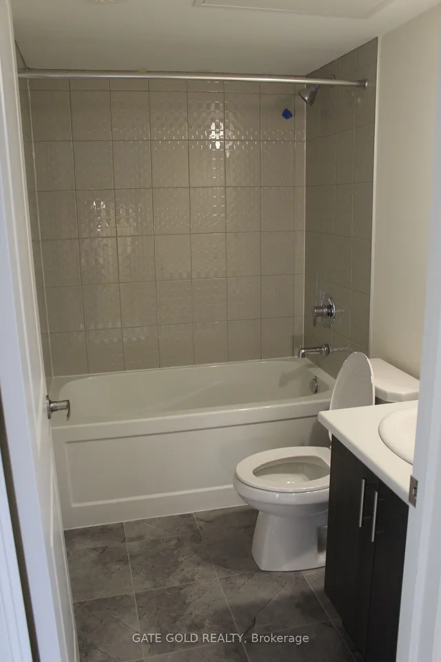 Additional image 12 of 11 # 35 PRIYA Lane