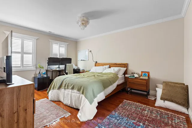 Additional image 11 of 42 Glen Long Ave