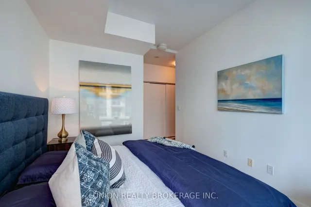 Additional image 12 of 333 Adelaide St Unit 1012