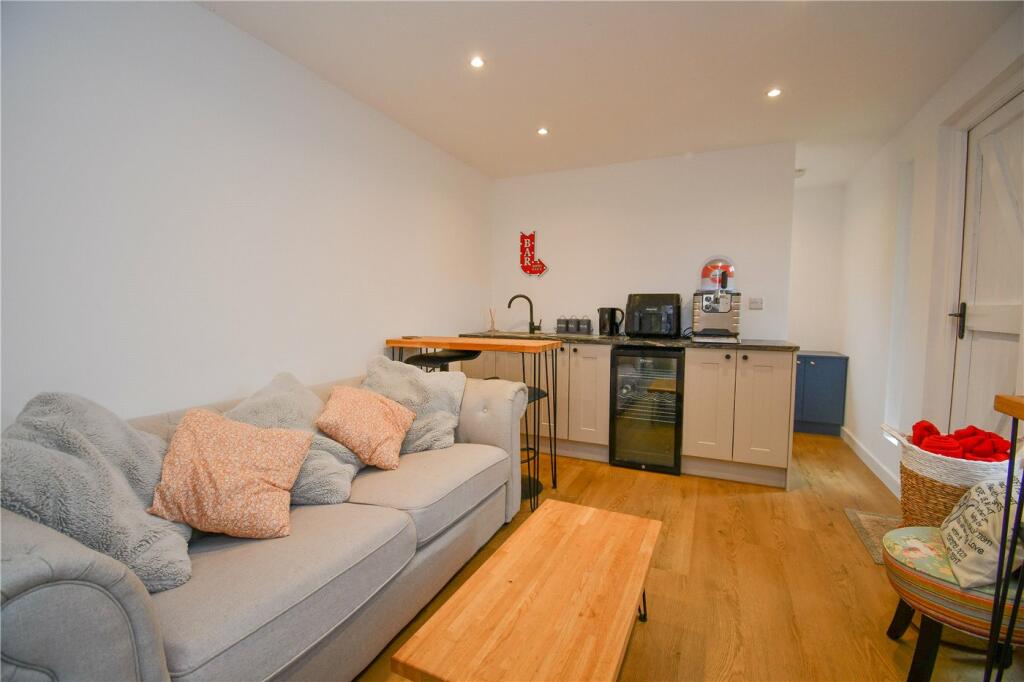 Additional image 19 of Oxford Drive, Thornton Hough, Wirral