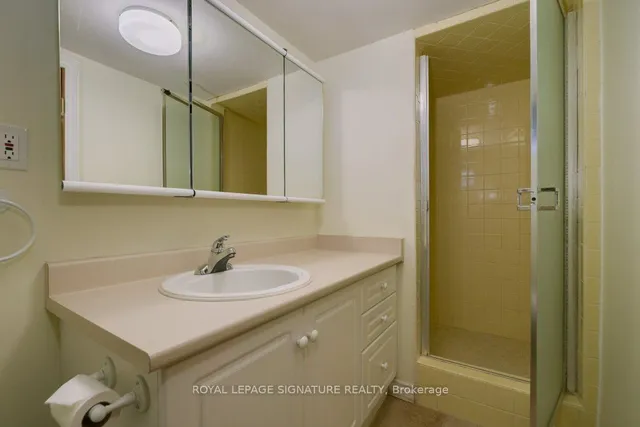 Additional image 18 of 142 Elvaston Dr