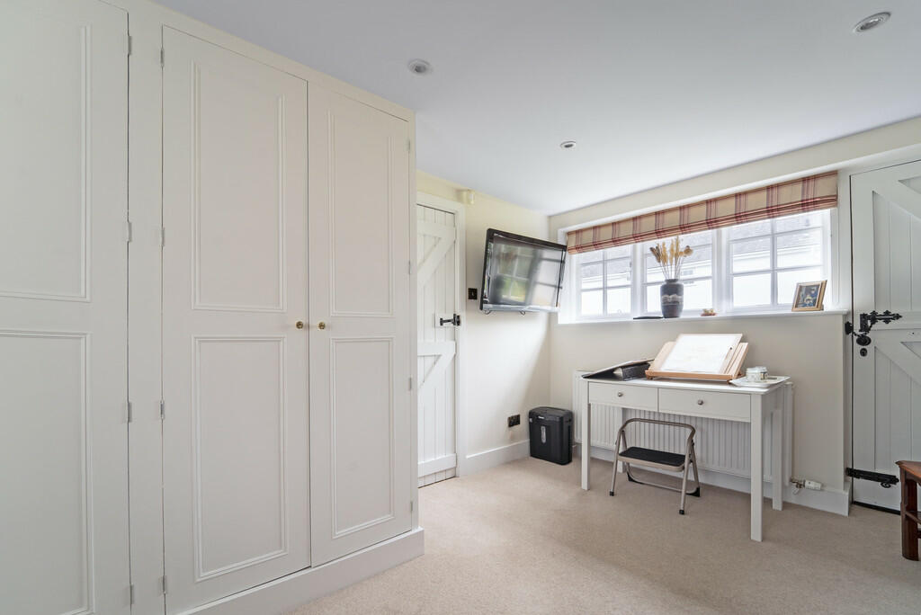 Additional image 19 of Village Road, Christleton, Chester