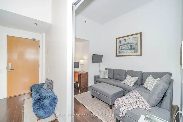 Additional image 10 of 375 King St Unit 1603