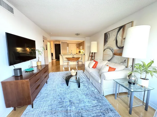 Additional image 14 of 205 The Donway W Unit 320