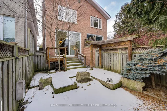 Additional image 40 of 17 Frankdale Ave