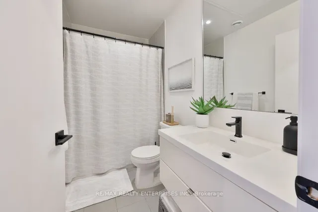 Additional image 10 of 9 Valhalla Inn Rd Unit 306