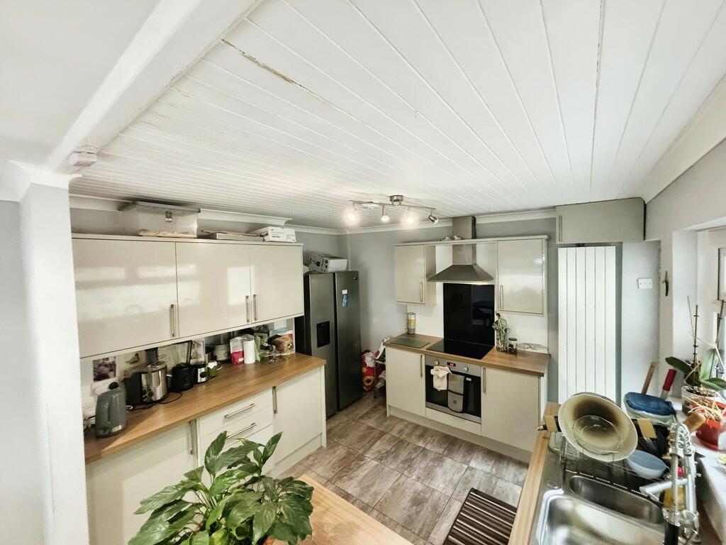 Additional image 10 of Glen View, Park Lane, Treharris