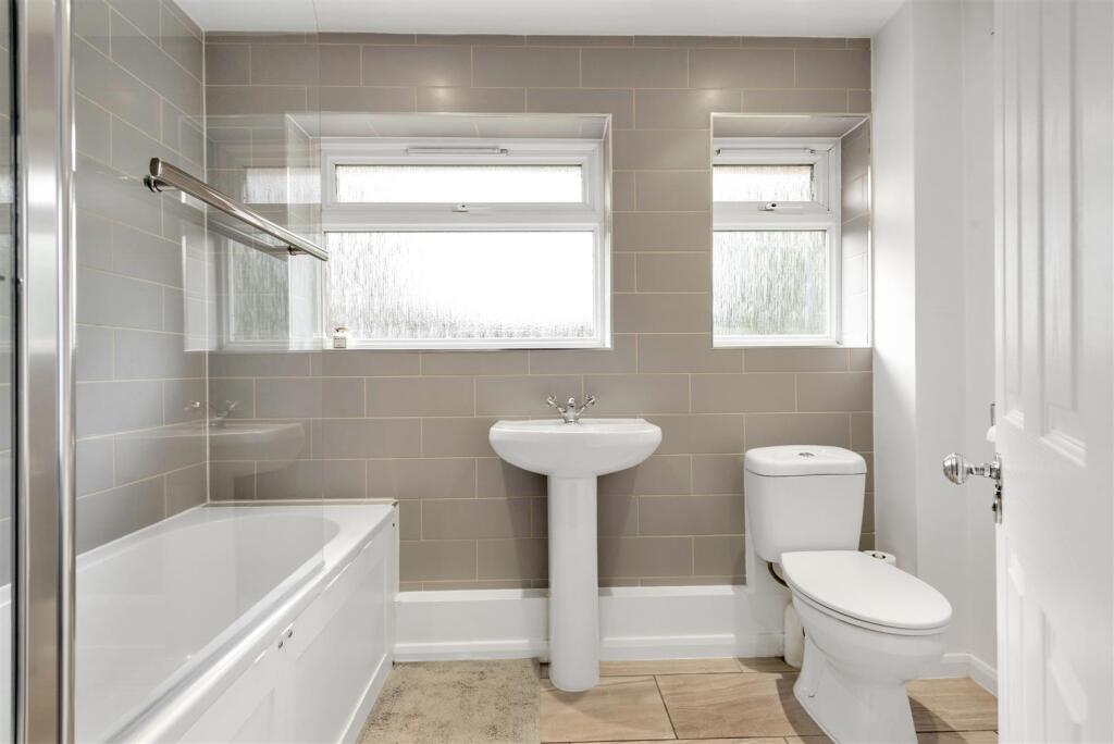 Additional image 11 of Coldharbour Lane, Harpenden