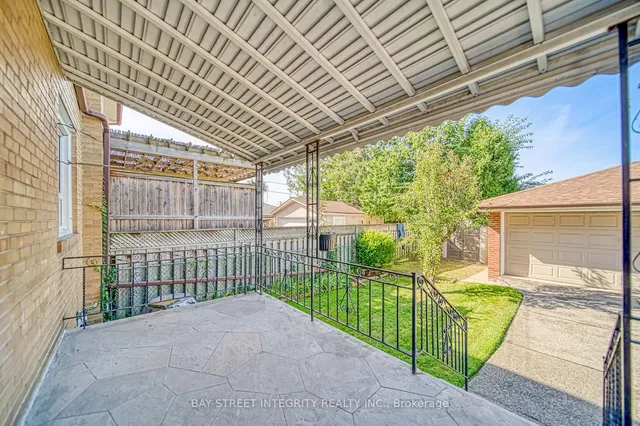 Additional image 33 of 12 Martini Dr