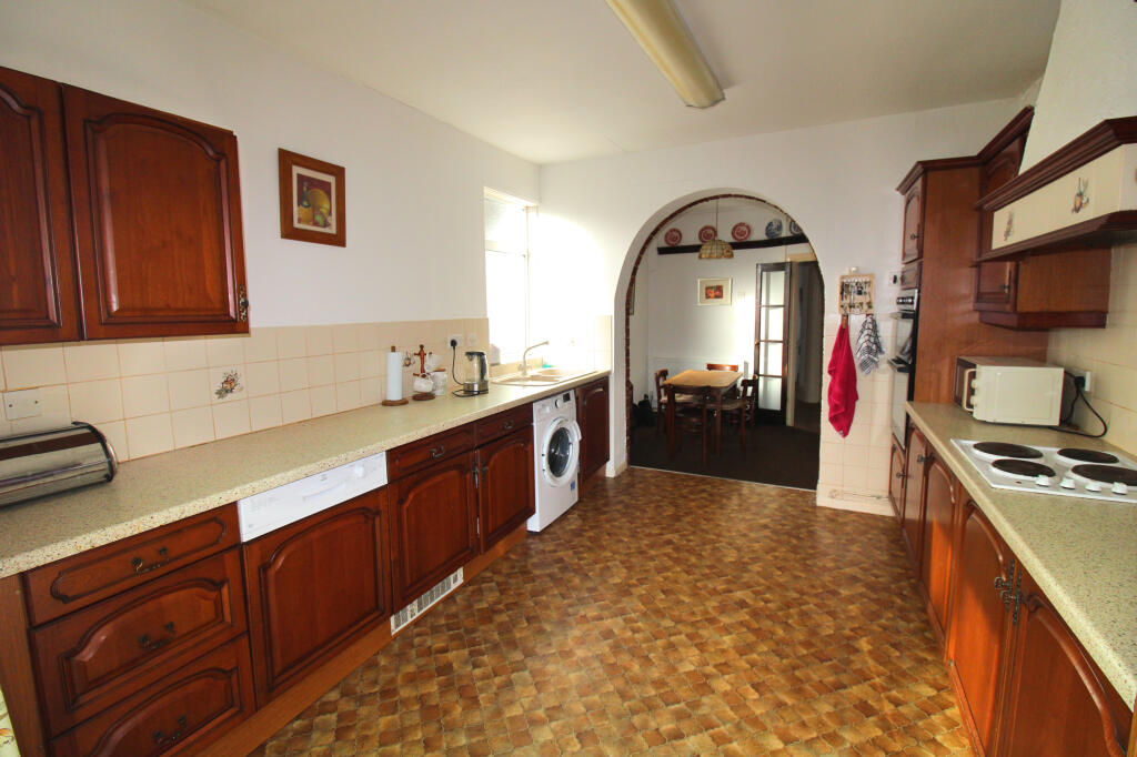 Additional image 6 of NEW ROAD, PORTHCAWL, CF36 5BA
