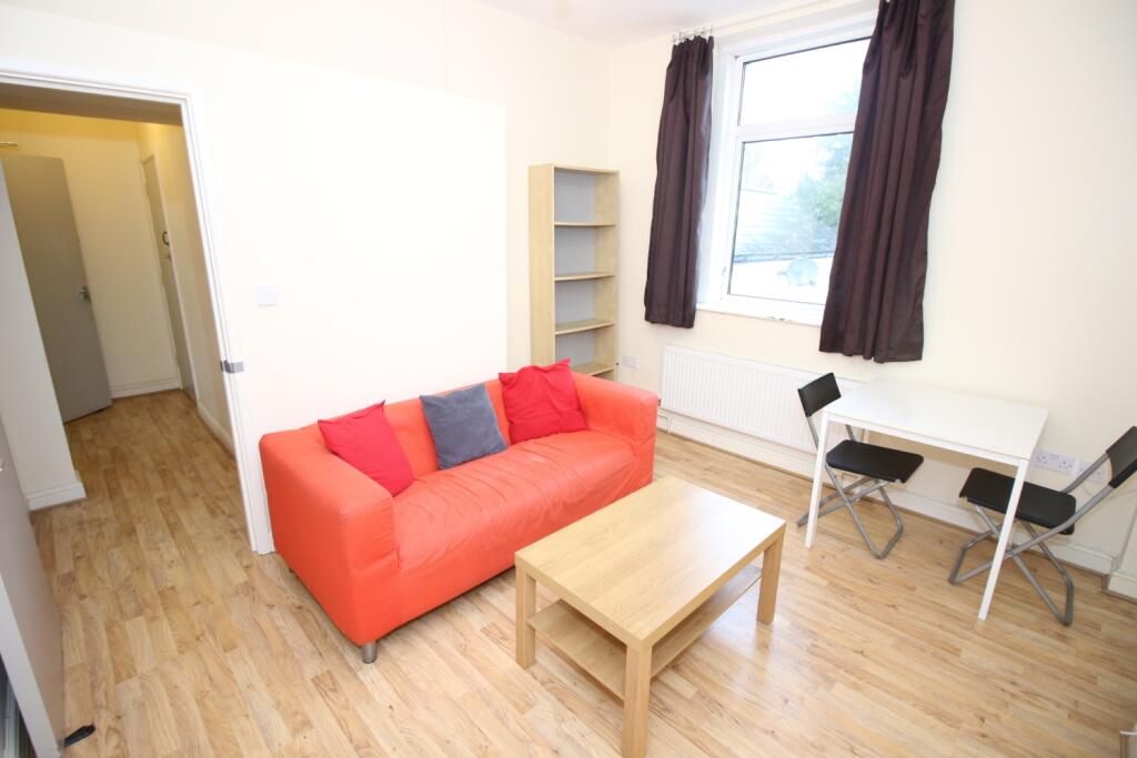 Partridge Road, Roath