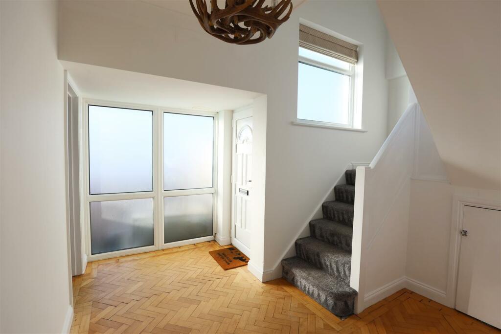 Additional image 7 of Downs View Close, Aberthin, Nr Cowbridge, Vale Of Glamorgan, CF71 7HG