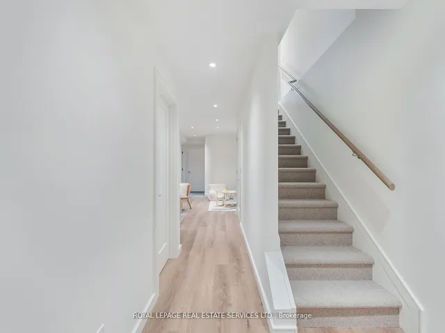 Additional image 32 of 388 St Clarens Ave