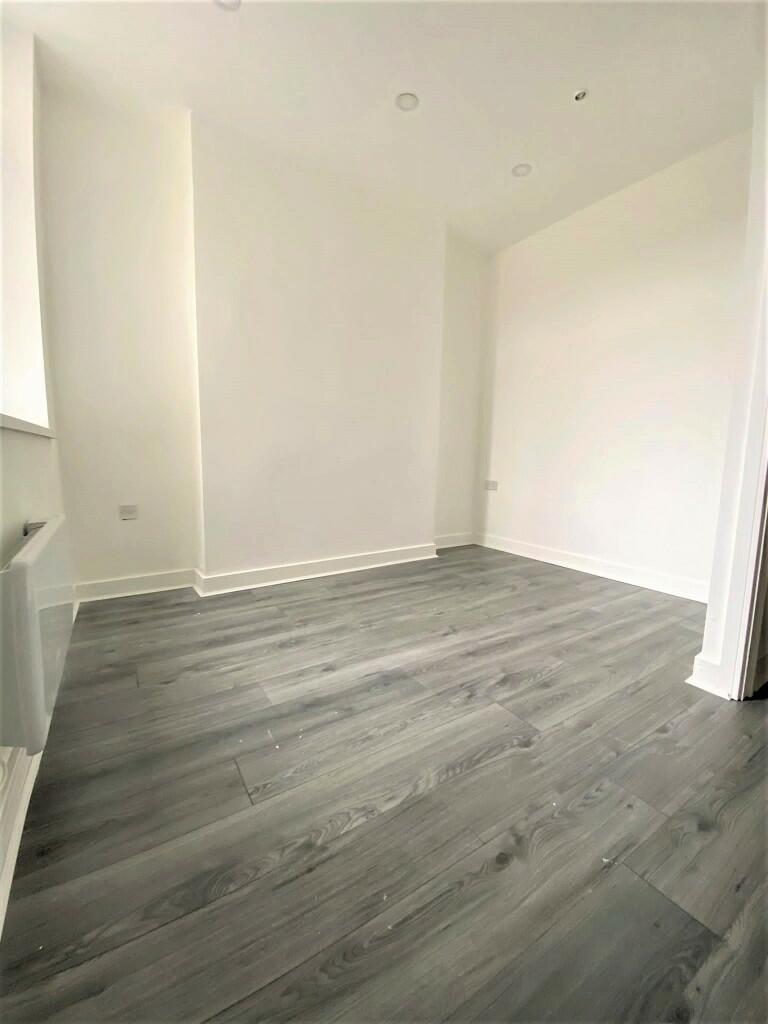 Additional image 5 of High Street, Barry, Vale Of Glamorgan, The, CF62