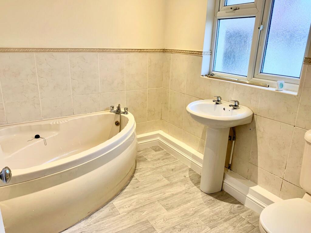 Additional image 10 of Gresford Avenue, West Kirby, Wirral, CH48