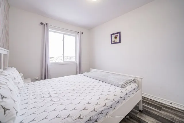 Additional image 32 of 40 Bradbury Rd