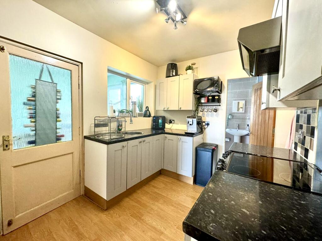 Additional image 8 of Llest Terrace, Llantwit Fardre CF38 2HH