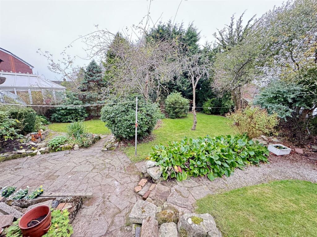Additional image 36 of Edinburgh Drive, Prenton