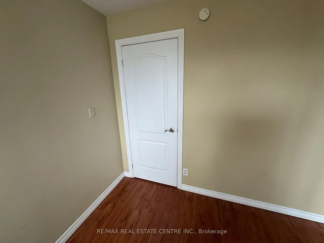 Additional image 17 of 135 James St Unit 302