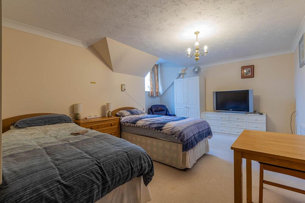 Additional image 11 of Plymouth Road, Penarth