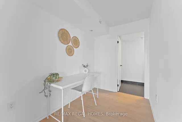 Additional image 18 of 36 Lisgar St Unit 1201E