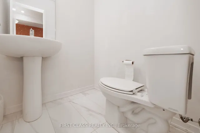 Additional image 6 of 10 Lloyd Janes Lane Unit 197