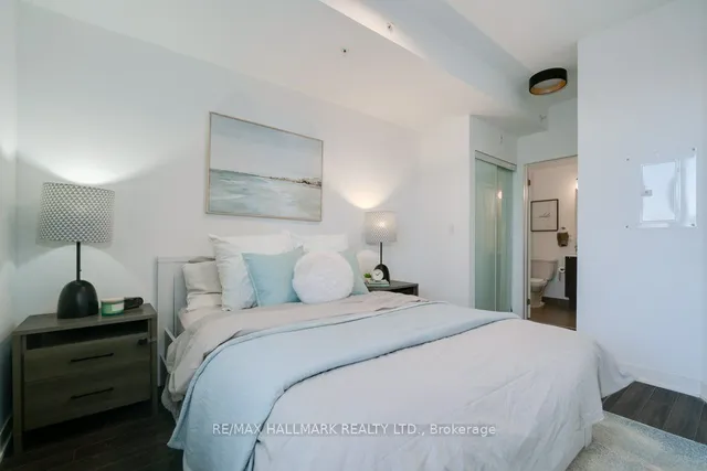 Additional image 8 of 3560 St. Clair Ave Unit 205