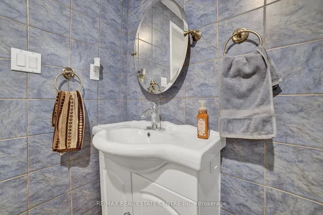 Additional image 23 of 2333 Walkers Line Unit 15