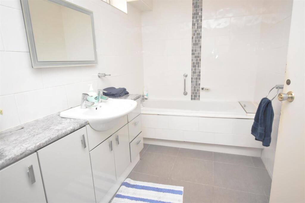 Additional image 18 of Coral Ridge, Noctorum