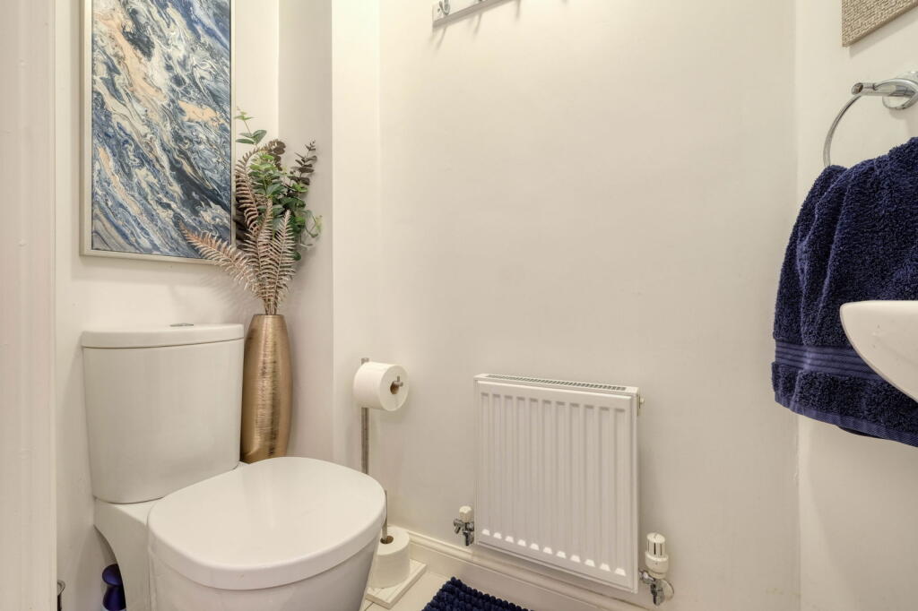 Additional image 6 of Harris Close, Greenlands, Redditch, B98 7PP