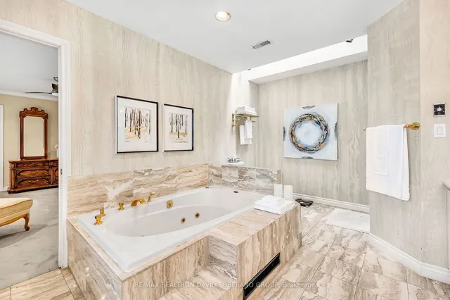 Additional image 25 of 14 Northmount Ave