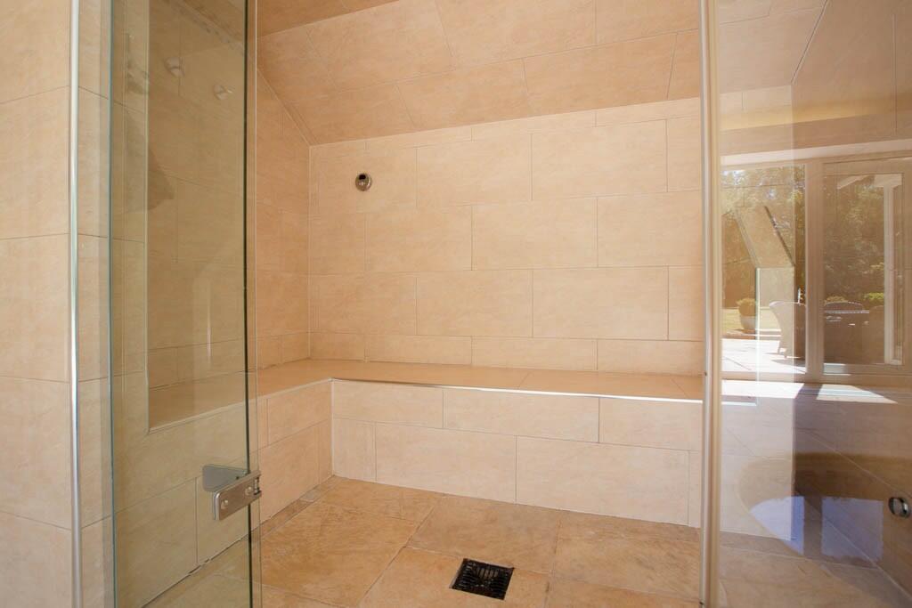 Additional image 42 of Kings Drive, CH48