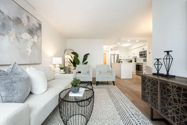 Additional image 24 of 60 Southport St Unit 906