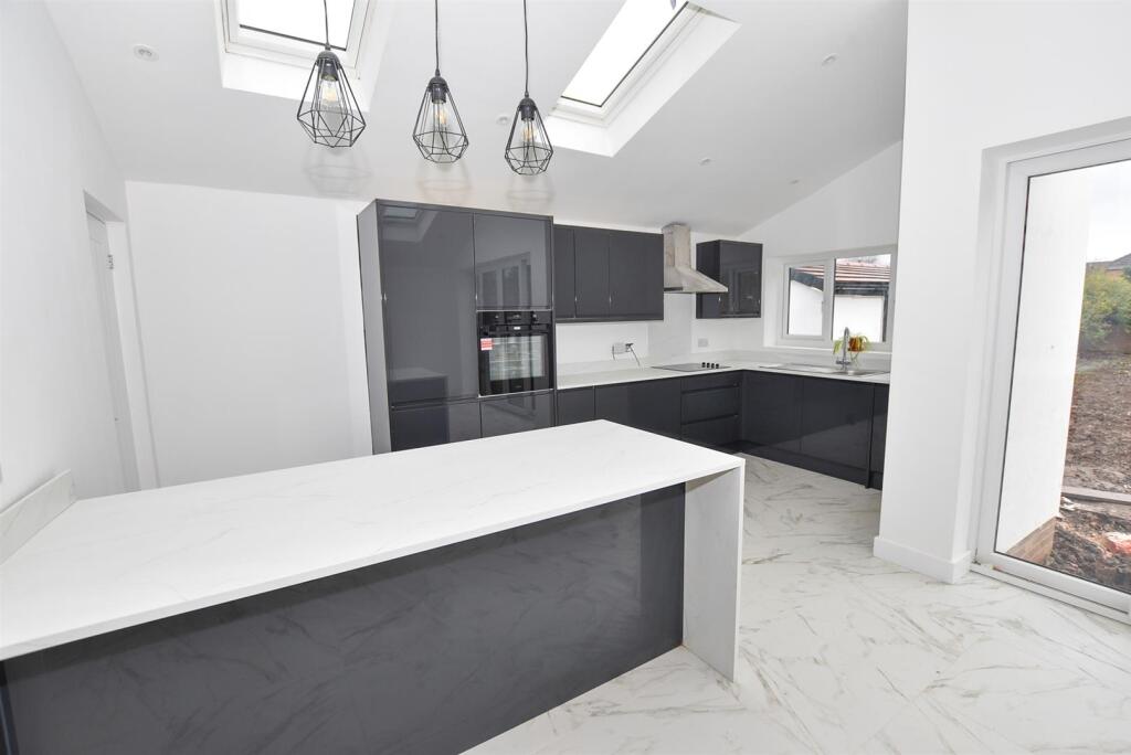 Additional image 6 of Greenfields Avenue, Bromborough