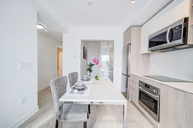 Additional image 6 of 36 Zorra St Unit 209