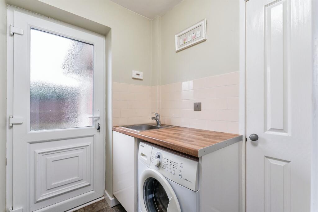 Additional image 13 of Toft Close, Saltney, Chester