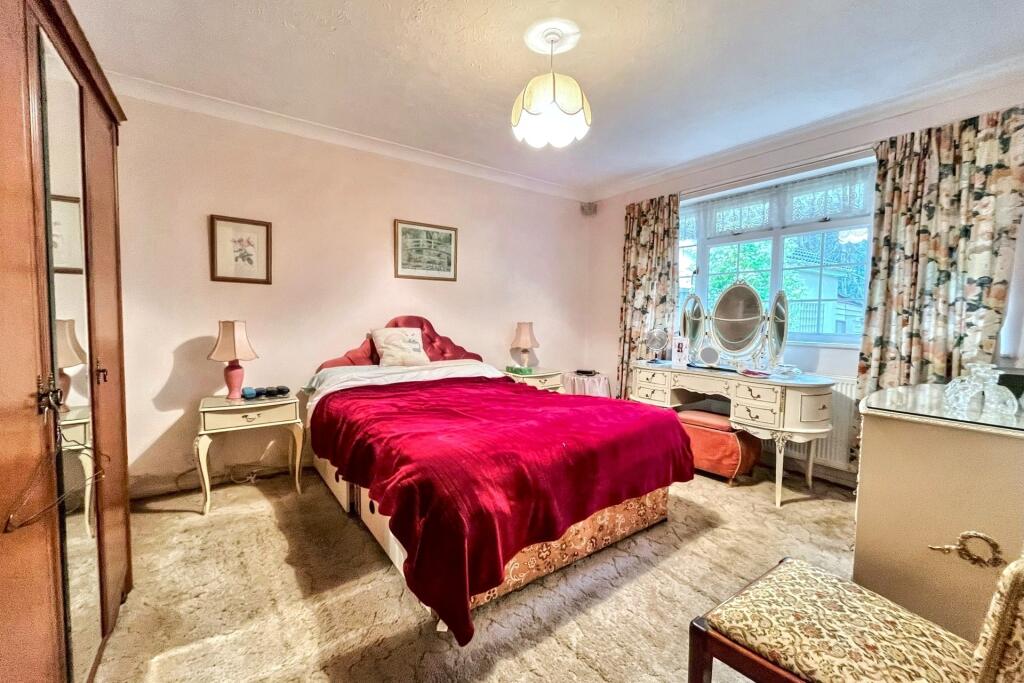 Additional image 10 of Broadstone