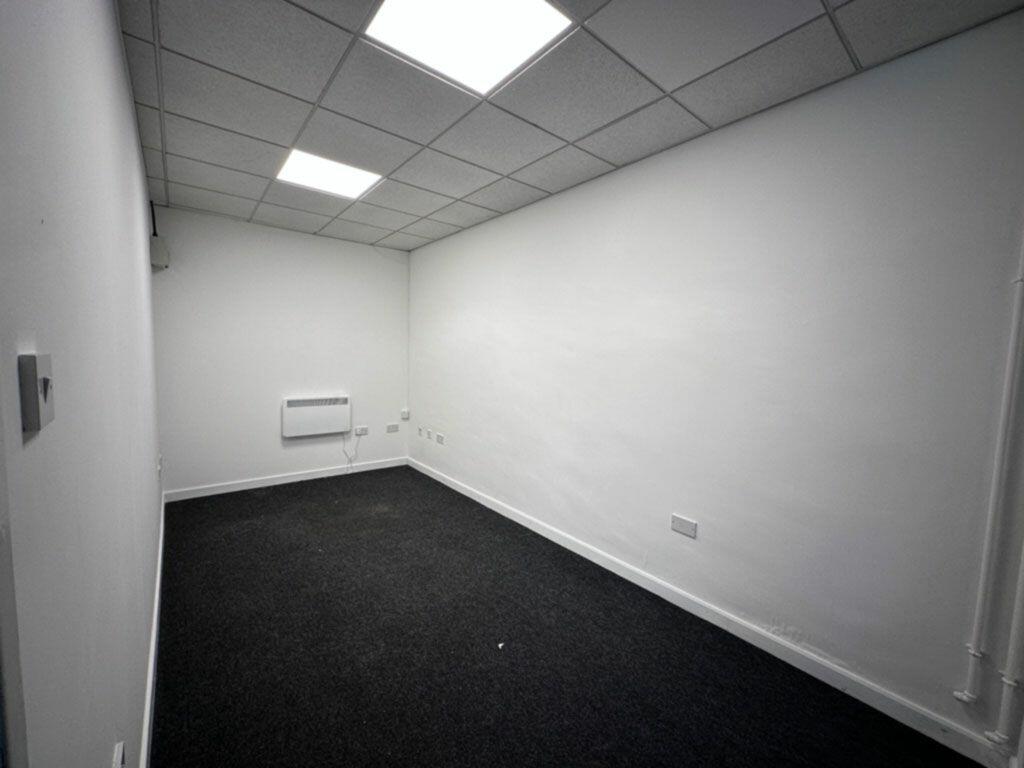 Additional image 7 of Office E41A Champions Business Park