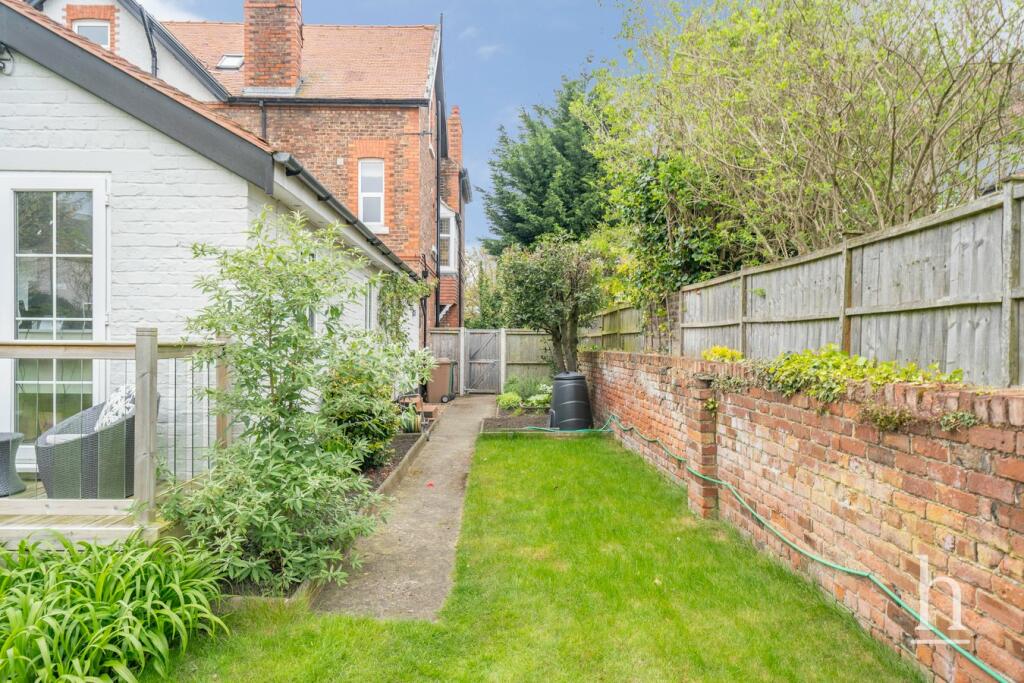 Additional image 26 of Meols Drive, Hoylake, CH47