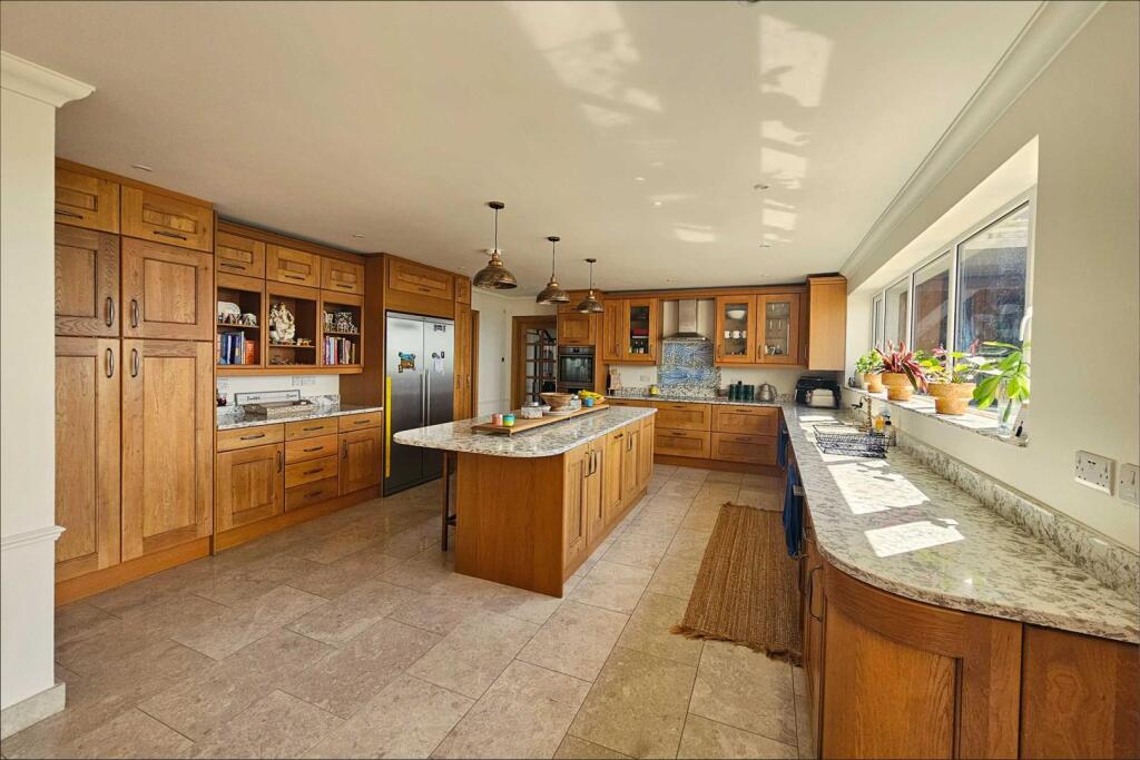 Additional image 7 of Roedean Crescent, Brighton