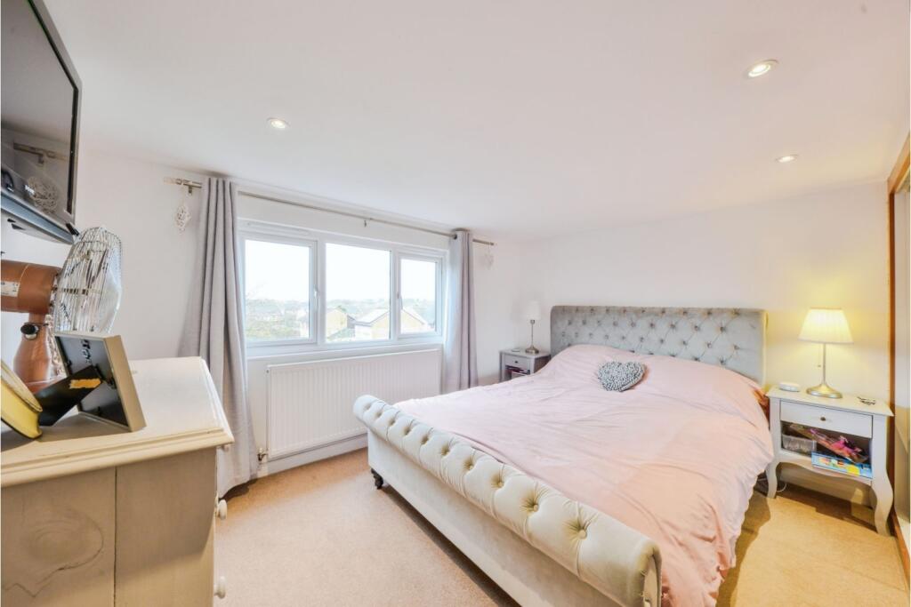 Additional image 16 of The leys, St Albans, AL4