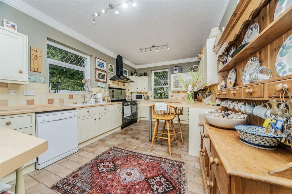 Additional image 18 of Gilbert Lane East, Barry